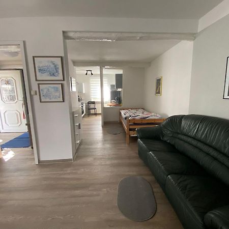 Ferienwohnung Mit Separatem Eingang Und Parkplatz, Ideal Fuer Handwerker Und Geschaeftsreisende دورف مكلنبورغ المظهر الخارجي الصورة